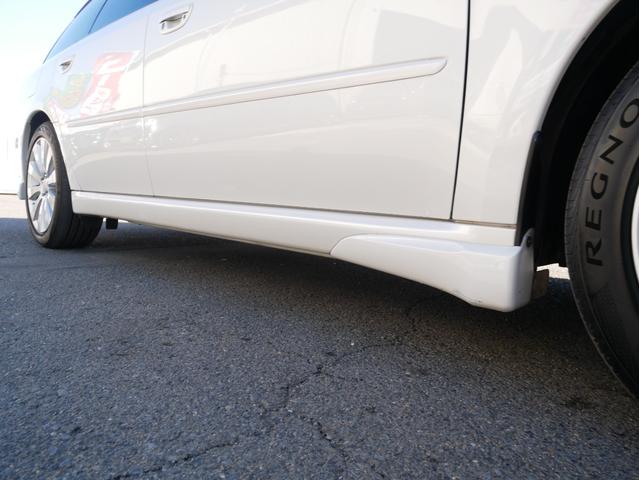 車両の内外装の状態や装備品について写真だけでは伝わり切れない部分もございます。　気になることがあればお気軽にご連絡ください。　無料電話やＬＩＮＥでの対応も可能です。