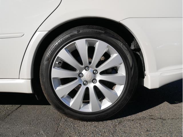 フリーダイヤル　００７８−６０４７−４２１８　携帯からもＯＫです。　お車の詳細やご質問・ご相談についてお電話でお答えします。　無料なのでお気軽にご連絡下さい。