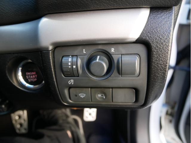 販売後の整備で下回りよりオイル漏れの確認を行い修理をいたします。　また、タイミングベルトの交換をご希望されればカム、クランクシール類のオイル漏れもチェックできるので更に安心です。