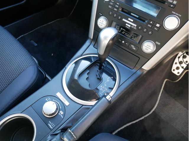 電装類は法定点検内に含まれません。納車前に電装屋による点検を行います。　エアコンやダイナモにスターターなど点検を行います。不具合については修理し、不備の無い状態で納車となります。