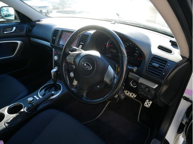 日本全国納車も承ります。　陸送業者の提携により登録後にご自宅へお届けいたします。　詳細についてはお気軽にご相談ください。　北海道から沖縄まで実績あります。