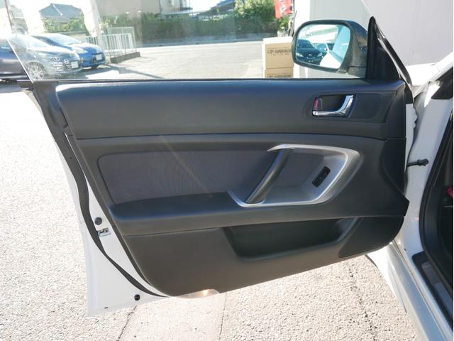 忙しくて来店が難しい、お住まいが遠方で来店が難しいなどの方にも状態を知っていただけるように多数の写真を掲載しております。　通信販売も可能です。気になる点などございましたらお気軽にご連絡ください。