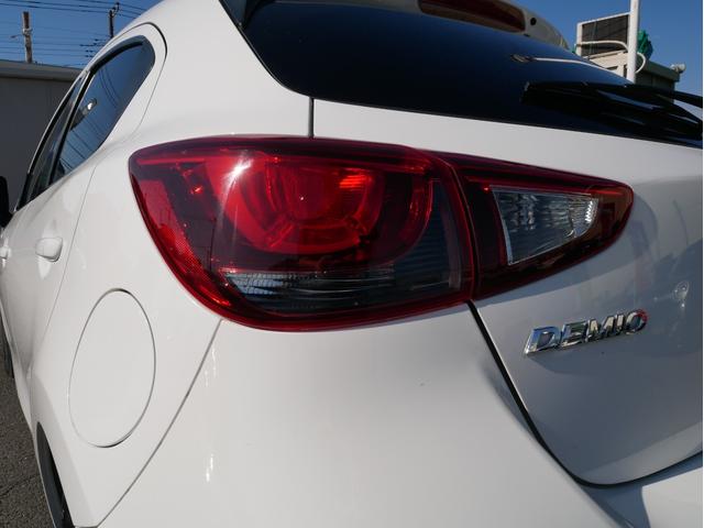 デミオ 15S 6速MT 純正SDナビ フルセグ DVD再生 プッシュスタート&スマートキー Bluetooth ステアリングスイッチ サイドエアバック ウィンカーミラー 1年保証付(40枚目)