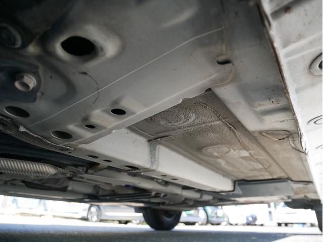 デミオ 15S 6速MT 純正SDナビ フルセグ DVD再生 プッシュスタート&スマートキー Bluetooth ステアリングスイッチ サイドエアバック ウィンカーミラー 1年保証付(54枚目)