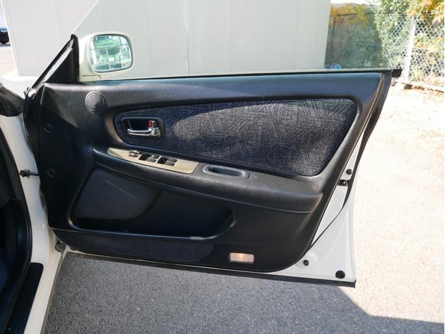 マークII ツアラーS 後期型 1JZ キーレス オートライトHID フォグランプ チルトハンドル 電動格納ミラー 純正16インチアルミ リアスポイラー ライトレベライザー Wエアバック&サイドエアバッグ ABS(77枚目)