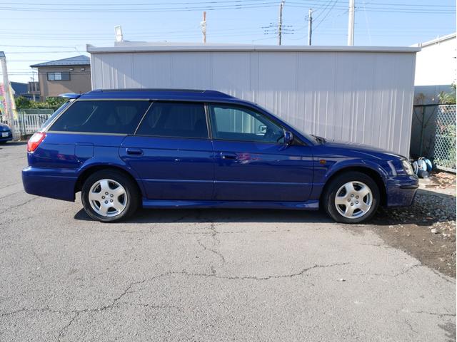 レガシィツーリングワゴン Ｂスポーツ　５速ＭＴ　後期型　キーレス　ＥＴＣ　オートエアコン　１５インチアルミ　ＭＯＭＯステアリング　Ｂｌｕｅｔｏｏｔｈ・ＵＳＢオーディオ　ＨＩＤ　フォグランプ　電動格納ミラー　Ｗエアバック　ＡＢＳ（19枚目）