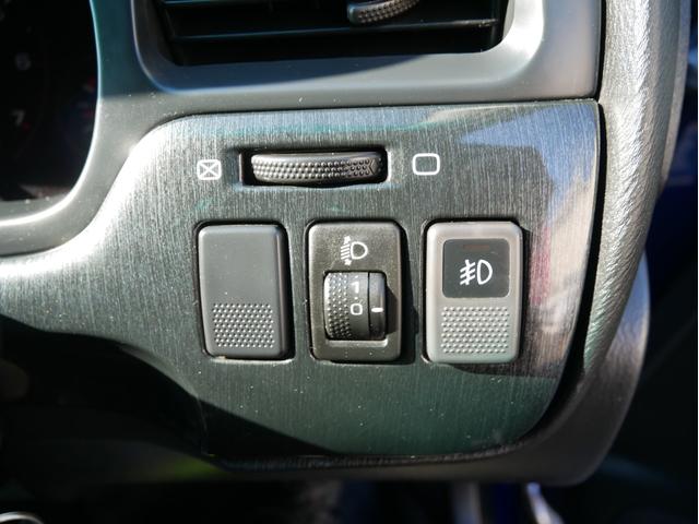 レガシィツーリングワゴン Ｂスポーツ　５速ＭＴ　後期型　キーレス　ＥＴＣ　オートエアコン　１５インチアルミ　ＭＯＭＯステアリング　Ｂｌｕｅｔｏｏｔｈ・ＵＳＢオーディオ　ＨＩＤ　フォグランプ　電動格納ミラー　Ｗエアバック　ＡＢＳ（66枚目）