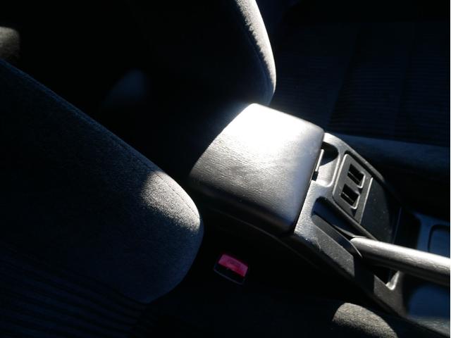 レガシィツーリングワゴン Ｂスポーツ　５速ＭＴ　後期型　キーレス　ＥＴＣ　オートエアコン　１５インチアルミ　ＭＯＭＯステアリング　Ｂｌｕｅｔｏｏｔｈ・ＵＳＢオーディオ　ＨＩＤ　フォグランプ　電動格納ミラー　Ｗエアバック　ＡＢＳ（69枚目）