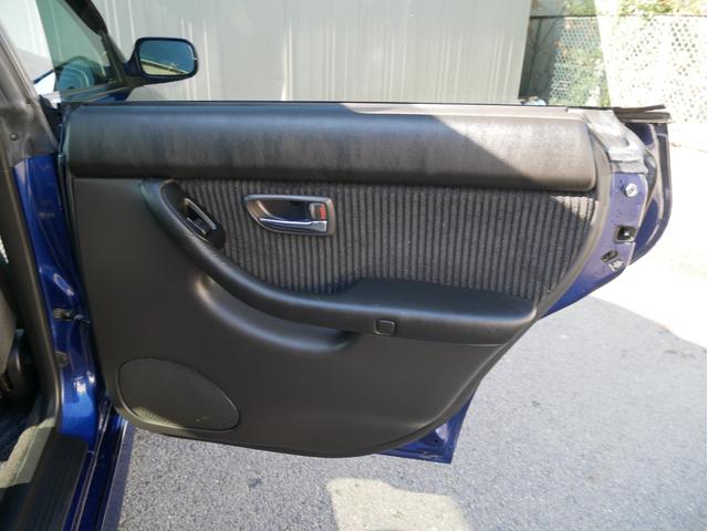 レガシィツーリングワゴン Ｂスポーツ　５速ＭＴ　後期型　キーレス　ＥＴＣ　オートエアコン　１５インチアルミ　ＭＯＭＯステアリング　Ｂｌｕｅｔｏｏｔｈ・ＵＳＢオーディオ　ＨＩＤ　フォグランプ　電動格納ミラー　Ｗエアバック　ＡＢＳ（78枚目）