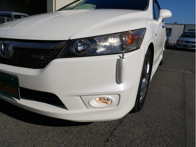 ストリーム ＲＳＺ　当店下取車　７人乗　パドルシフト　ＨＤＤナビ　バックカメラ　ミュージックサーバー　キーレス　ＥＴＣ　オートライトＨＩＤ　フォグランプ　オートエアコン　電動格納ミラー　エアロ　１７インチＡＷ　キーレス（30枚目）