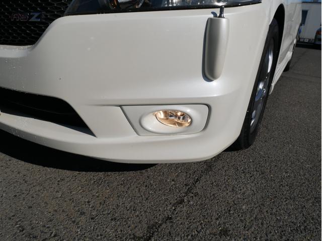 ストリーム ＲＳＺ　当店下取車　７人乗　パドルシフト　ＨＤＤナビ　バックカメラ　ミュージックサーバー　キーレス　ＥＴＣ　オートライトＨＩＤ　フォグランプ　オートエアコン　電動格納ミラー　エアロ　１７インチＡＷ　キーレス（34枚目）