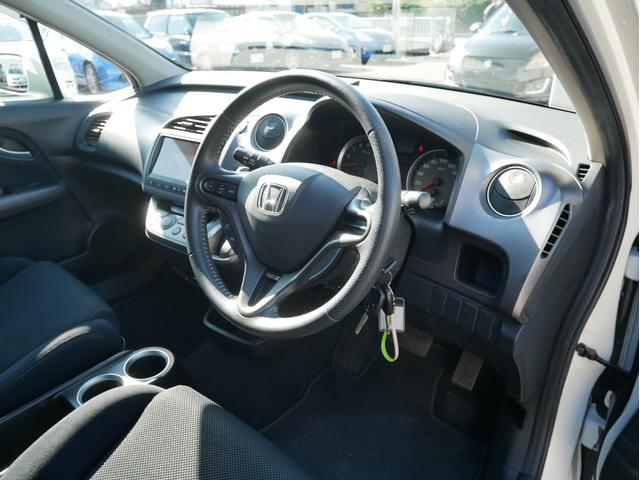 ストリーム ＲＳＺ　当店下取車　７人乗　パドルシフト　ＨＤＤナビ　バックカメラ　ミュージックサーバー　キーレス　ＥＴＣ　オートライトＨＩＤ　フォグランプ　オートエアコン　電動格納ミラー　エアロ　１７インチＡＷ　キーレス（68枚目）