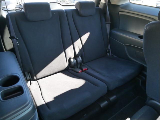 ストリーム ＲＳＺ　当店下取車　７人乗　パドルシフト　ＨＤＤナビ　バックカメラ　ミュージックサーバー　キーレス　ＥＴＣ　オートライトＨＩＤ　フォグランプ　オートエアコン　電動格納ミラー　エアロ　１７インチＡＷ　キーレス（74枚目）