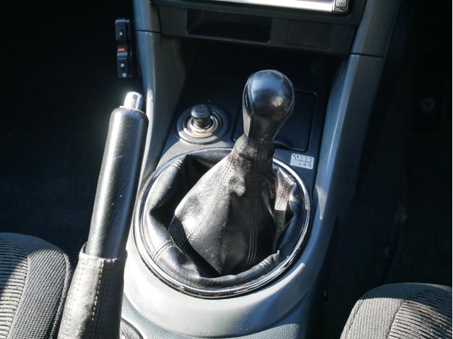 アルテッツァ ＲＳ２００　リミテッドＩＩ　６速マニュアル　後期型　３Ｓ　ＢＥＡＭＳ　ＤＶＤナビ　ＥＴＣ　１７インチアルミ　キーレス　オートエアコン　電動格納ミラー　オートライトＨＩＤ　フォグランプ　チルトハンドル　Ｗエアバック　ＡＢＳ（8枚目）