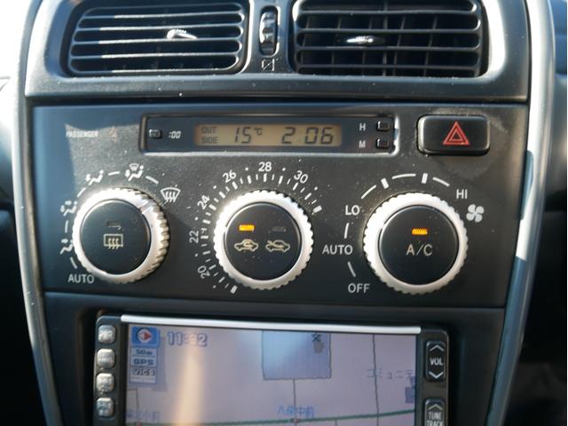 アルテッツァ ＲＳ２００　リミテッドＩＩ　６速マニュアル　後期型　３Ｓ　ＢＥＡＭＳ　ＤＶＤナビ　ＥＴＣ　１７インチアルミ　キーレス　オートエアコン　電動格納ミラー　オートライトＨＩＤ　フォグランプ　チルトハンドル　Ｗエアバック　ＡＢＳ（11枚目）