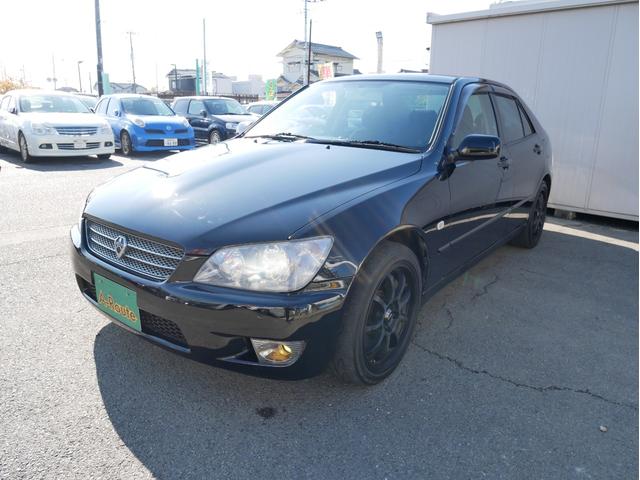 アルテッツァ ＲＳ２００　リミテッドＩＩ　６速マニュアル　後期型　３Ｓ　ＢＥＡＭＳ　ＤＶＤナビ　ＥＴＣ　１７インチアルミ　キーレス　オートエアコン　電動格納ミラー　オートライトＨＩＤ　フォグランプ　チルトハンドル　Ｗエアバック　ＡＢＳ（17枚目）