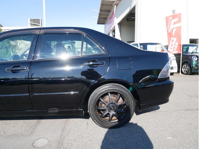 アルテッツァ ＲＳ２００　リミテッドＩＩ　６速マニュアル　後期型　３Ｓ　ＢＥＡＭＳ　ＤＶＤナビ　ＥＴＣ　１７インチアルミ　キーレス　オートエアコン　電動格納ミラー　オートライトＨＩＤ　フォグランプ　チルトハンドル　Ｗエアバック　ＡＢＳ（25枚目）