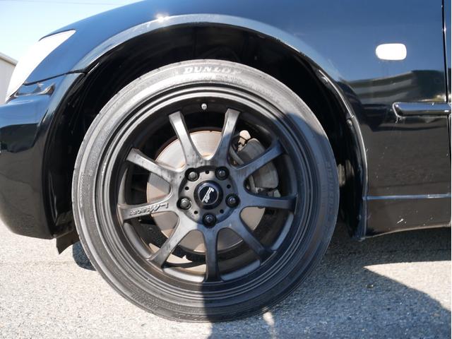 アルテッツァ ＲＳ２００　リミテッドＩＩ　６速マニュアル　後期型　３Ｓ　ＢＥＡＭＳ　ＤＶＤナビ　ＥＴＣ　１７インチアルミ　キーレス　オートエアコン　電動格納ミラー　オートライトＨＩＤ　フォグランプ　チルトハンドル　Ｗエアバック　ＡＢＳ（51枚目）