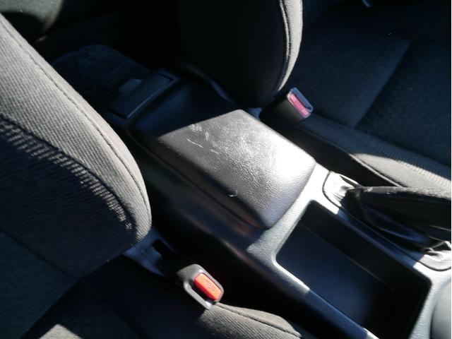 アルテッツァ ＲＳ２００　リミテッドＩＩ　６速マニュアル　後期型　３Ｓ　ＢＥＡＭＳ　ＤＶＤナビ　ＥＴＣ　１７インチアルミ　キーレス　オートエアコン　電動格納ミラー　オートライトＨＩＤ　フォグランプ　チルトハンドル　Ｗエアバック　ＡＢＳ（67枚目）