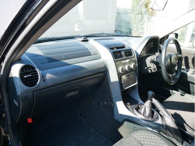 アルテッツァ ＲＳ２００　リミテッドＩＩ　６速マニュアル　後期型　３Ｓ　ＢＥＡＭＳ　ＤＶＤナビ　ＥＴＣ　１７インチアルミ　キーレス　オートエアコン　電動格納ミラー　オートライトＨＩＤ　フォグランプ　チルトハンドル　Ｗエアバック　ＡＢＳ（70枚目）