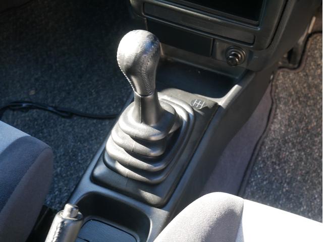 パルサーセリエ ＶＺ－Ｒ　５速マニュアル　ＧＦ－ＪＮ１５　ＳＲ１６ＶＥ　ＮＥＯ－ＶＶＬ　タイミングチェーン　ＵＳＢ付オーディオ　チルトハンドル　純正１５インチアルミ　電動格納ミラー　Ｗエアバック　ＡＢＳ（8枚目）