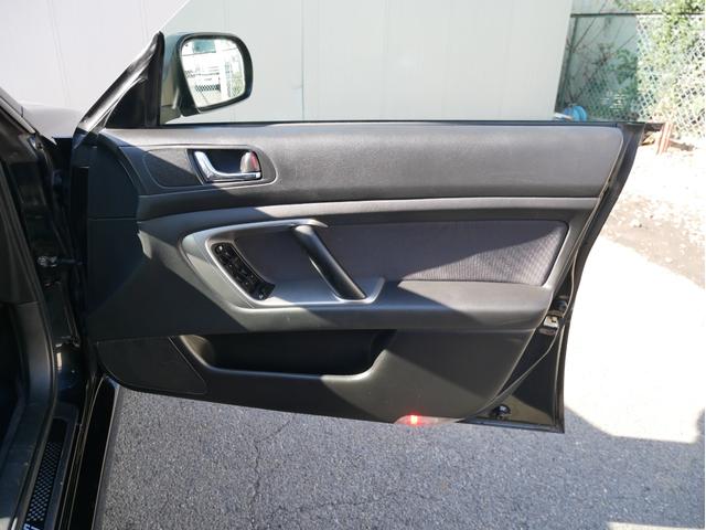 レガシィツーリングワゴン ２．０ＧＴ　５速ＭＴ　後期型　革シート　パワーシート　ＳＩ－ＤＲＩＶＥ　ＨＤＤナビ　フルセグ　ＥＴＣ　キーレス　ウィンカーミラー　ＨＩＤ　フォグランプ　ステリングスイッチ　純正１７インチアルミ　１年保証付（77枚目）