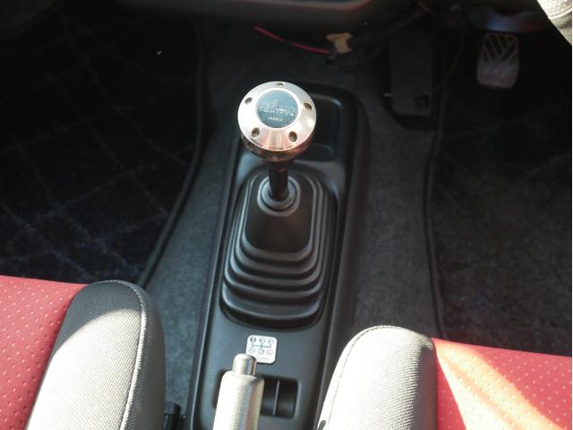Ｋｅｉワークス ベースグレード　５速マニュアル　ターボ　ＡＢＡ－ＨＮ２２Ｓ　純正レカロシート　ＳＤナビ　ワンセグ　キーレス　ブースト計　ＢＬＩＴＺ　Ｒ－ＦＩＴ　ＨＫＳパワフロ　エアロ　電動格納ミラー　Ｗエアバック　ＡＢＳ　１年保証付（8枚目）
