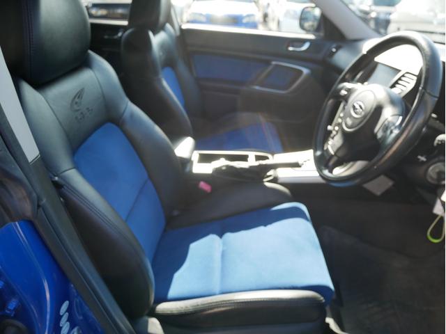 レガシィツーリングワゴン ２．０ＧＴスペックＢ　ＷＲ－ＬＴＤ　２００４　ＭＴモード＆スポーツシフト　特別仕様車　専用シート＆トリム　エアロスプラッシュ　純正１８インチアルミ　半革パワーシート　ＤＶＤナビ　ＥＴＣ　キーレス　ウィンカーミラー　オートエアコン　ＨＩＤ　フォグ（13枚目）