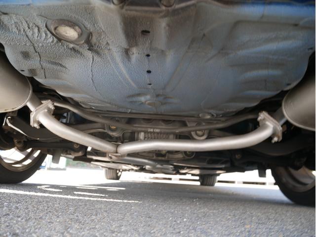 レガシィツーリングワゴン ２．０ＧＴスペックＢ　ＷＲ－ＬＴＤ　２００４　ＭＴモード＆スポーツシフト　特別仕様車　専用シート＆トリム　エアロスプラッシュ　純正１８インチアルミ　半革パワーシート　ＤＶＤナビ　ＥＴＣ　キーレス　ウィンカーミラー　オートエアコン　ＨＩＤ　フォグ（56枚目）