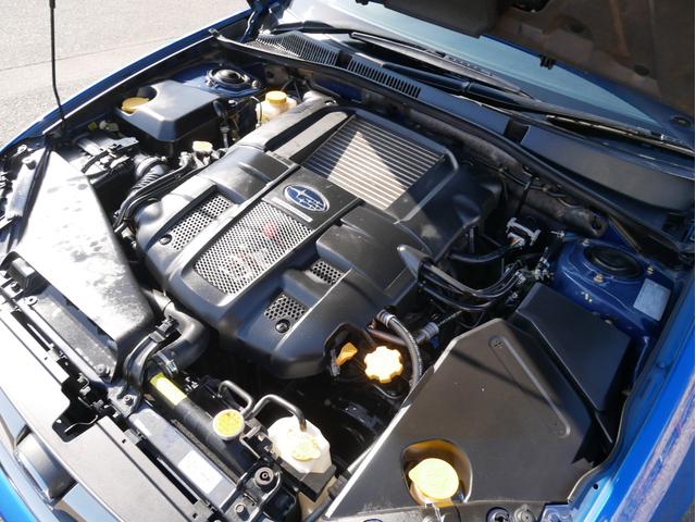 レガシィツーリングワゴン ２．０ＧＴスペックＢ　ＷＲ－ＬＴＤ　２００４　ＭＴモード＆スポーツシフト　特別仕様車　専用シート＆トリム　エアロスプラッシュ　純正１８インチアルミ　半革パワーシート　ＤＶＤナビ　ＥＴＣ　キーレス　ウィンカーミラー　オートエアコン　ＨＩＤ　フォグ（60枚目）