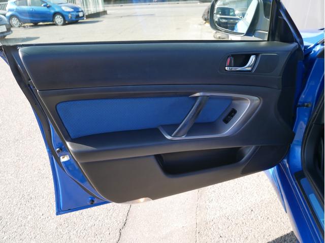 レガシィツーリングワゴン ２．０ＧＴスペックＢ　ＷＲ－ＬＴＤ　２００４　ＭＴモード＆スポーツシフト　特別仕様車　専用シート＆トリム　エアロスプラッシュ　純正１８インチアルミ　半革パワーシート　ＤＶＤナビ　ＥＴＣ　キーレス　ウィンカーミラー　オートエアコン　ＨＩＤ　フォグ（79枚目）