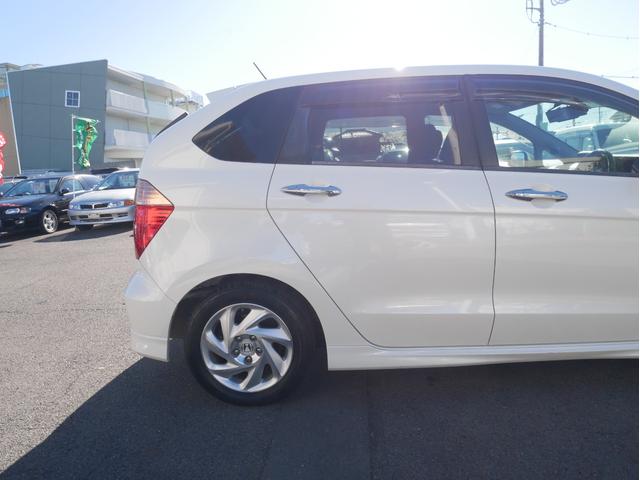 エディックス ２０Ｘ　Ｓパッケージ　後期型　３×２シート　純正ＨＤＤナビ　バックカメラ　音楽録音　キーレス　ＥＴＣ　オートエアコン　ウィンカーミラー　ＨＩＤ　フォグランプ　エアロ　純正１６ＡＷ　サイドバイザー　１年保証付（27枚目）