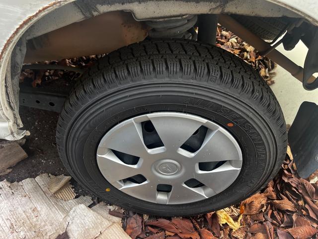 ハイゼットカーゴ DX パワーステアリング パワーウィンドウ エアバッグ エアコン 海外向け(9枚目)