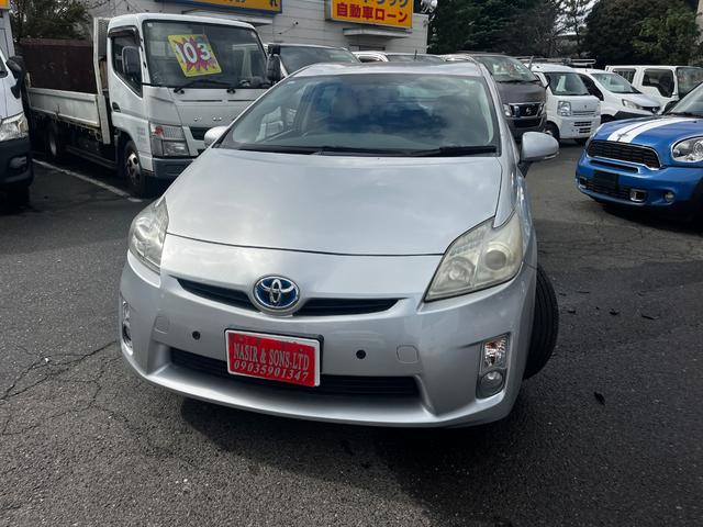 プリウス Ｓ　パワーステアリング　パワーウィンドウ　エアバッグ　オートエアコン　キーレス　スマートキー　スペアキー　社外ＨＤＤナビ　ＣＤ　ＤＶＤ　ワンセグＴＶ　バックカメラ　プッシュスタート　ＥＴＣ　対物センサー（2枚目）