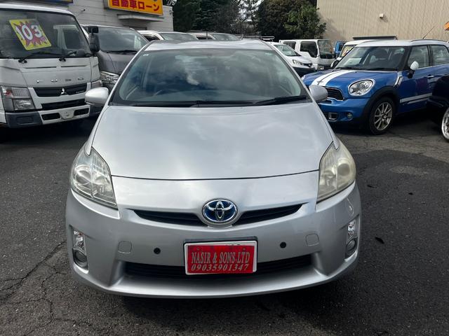 プリウス Ｓ　パワーステアリング　パワーウィンドウ　エアバッグ　オートエアコン　キーレス　スマートキー　スペアキー　社外ＨＤＤナビ　ＣＤ　ＤＶＤ　ワンセグＴＶ　バックカメラ　プッシュスタート　ＥＴＣ　対物センサー（6枚目）