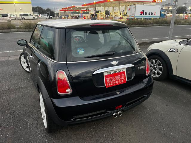 MINI クーパーS パワーステアリング パワーウィンドウ エアバッグ エアコン キーレス ETC 純正AW スーパーチャージャー(3枚目)