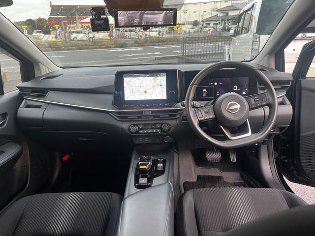 ノート Ｘ　ＦＯＵＲ　ＰＳ　ＰＷ　エアＢ　ＡＡＣ　キーレス　スマートキー　純正ナビ　ワンセグＴＶ　ＦＭ　ＢＴ接続　アラウンドビューモニター　Ｂカメラ　タイプＣ端子　ＵＳＢ端子　スタッドレスタイヤ　対物センサー（14枚目）