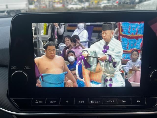 ノート Ｘ　ＦＯＵＲ　ＰＳ　ＰＷ　エアＢ　ＡＡＣ　キーレス　スマートキー　純正ナビ　ワンセグＴＶ　ＦＭ　ＢＴ接続　アラウンドビューモニター　Ｂカメラ　タイプＣ端子　ＵＳＢ端子　スタッドレスタイヤ　対物センサー（18枚目）