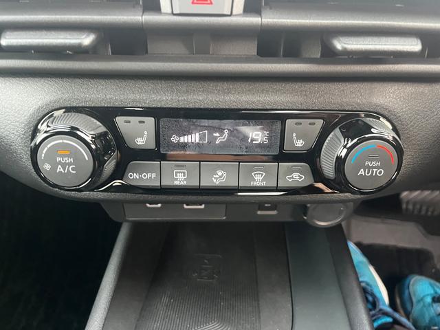 ノート Ｘ　ＦＯＵＲ　ＰＳ　ＰＷ　エアＢ　ＡＡＣ　キーレス　スマートキー　純正ナビ　ワンセグＴＶ　ＦＭ　ＢＴ接続　アラウンドビューモニター　Ｂカメラ　タイプＣ端子　ＵＳＢ端子　スタッドレスタイヤ　対物センサー（21枚目）