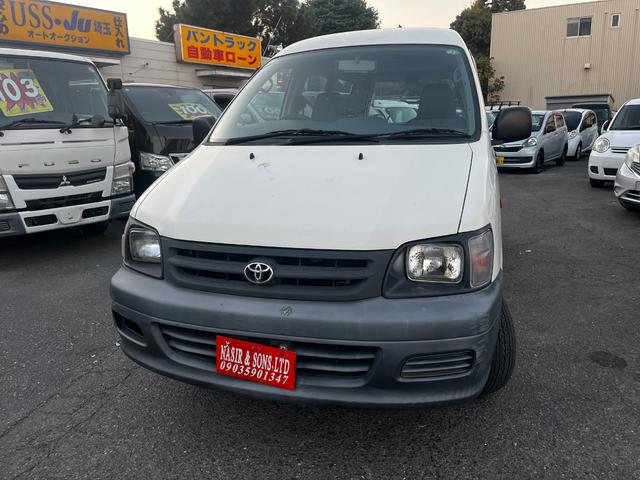タウンエースバン ＤＸ　パワーステアリング　エアバッグ　エアコン　スペアキー　ポータブルナビ　ワンセグＴＶ　Ｂｌｕｅｔｏｏｔｈ接続　４ＡＴ（2枚目）