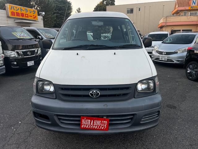 タウンエースバン ＤＸ　パワーステアリング　エアバッグ　エアコン　スペアキー　ポータブルナビ　ワンセグＴＶ　Ｂｌｕｅｔｏｏｔｈ接続　４ＡＴ（6枚目）