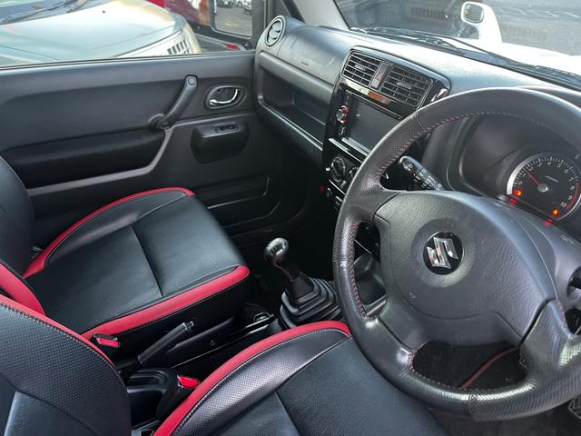 ジムニー クロスアドベンチャー パワーステアリング パワーウィンドウ エアバッグ エアコン キーレス 4WD ターボ ETC フォグランプ 社外AW(9枚目)