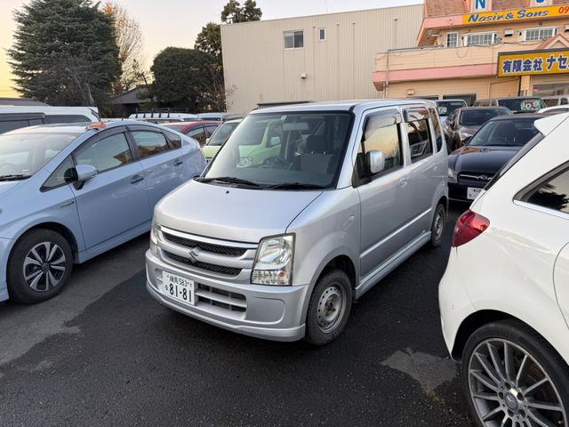 ワゴンR FX-Sリミテッド PS PW エアB AC CD MD FM スペアタイヤ キーレス ABS 4AT(3枚目)