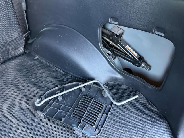 TOYOTA PROBOX HYBRID DX CONFORT