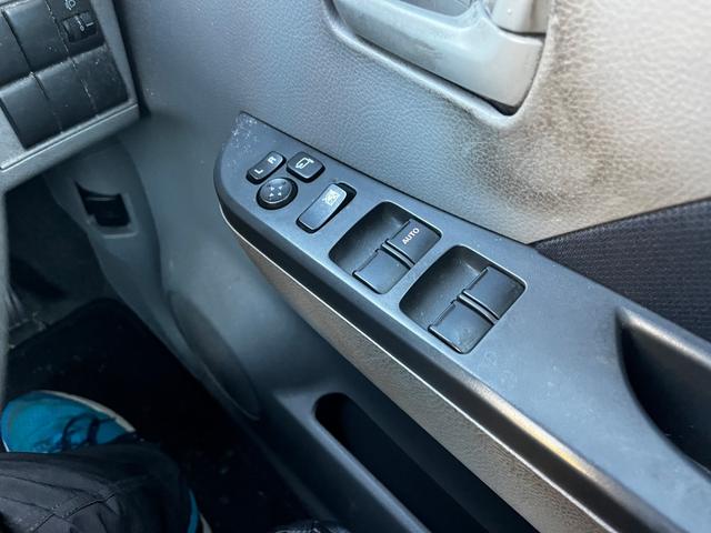 ワゴンＲ ＦＸ　パワーステアリング　パワーウィンドウ　エアバッグ　エアコン　社外ナビ　ＦＭ　ＣＤ　ＤＶＤ　ワンセグＴＶ　ＥＴＣ　社外ＡＷ（15枚目）