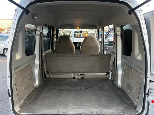 エブリイ PA パワーステアリング エアバッグ FM シュガーソケット 4WD(13枚目)