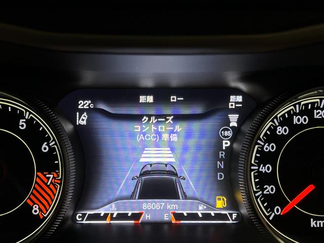 リミテッド レーダークルーズ/衝突軽減ブレーキ/車線逸脱アシスト/オートハイビーム/純正ナビ/フルセグ/Bluetooth&USB接続/サイド&バックカメラ/黒革シート/電動トランク/ETC2.0/純正18AW(35枚目)