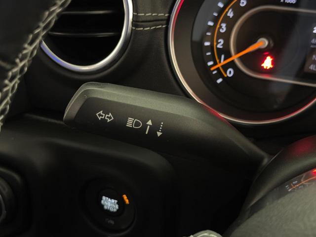 ジープ・ラングラーアンリミテッド サハラ　１年保証付／正規ディーラー車／Ａｐｐｌｅｃａｒｐｌａｙ／黒革ヒーター／ステアリングヒーター／ＡＣＣ／Ｆ＆Ｓ＆Ｂカメラ／ＤＳＲＣ／フルセグ／ヘッドレストモニター／ＢＳＭ／前後ソナー／ＢＲＵＴ１７ＡＷ（39枚目）
