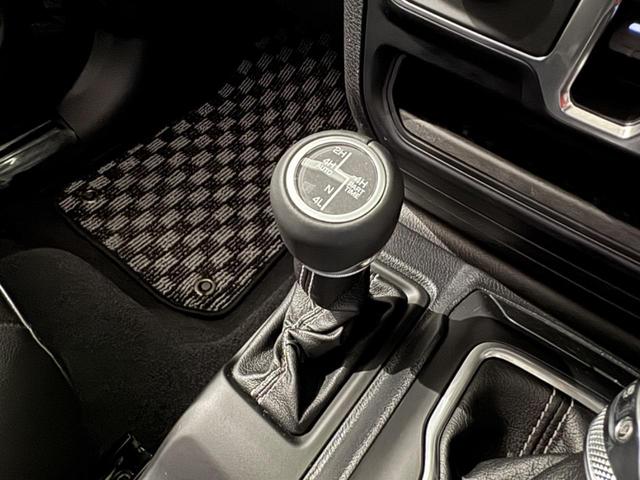 ジープ・ラングラーアンリミテッド サハラ　１年保証付／正規ディーラー車／Ａｐｐｌｅｃａｒｐｌａｙ／黒革ヒーター／ステアリングヒーター／ＡＣＣ／Ｆ＆Ｓ＆Ｂカメラ／ＤＳＲＣ／フルセグ／ヘッドレストモニター／ＢＳＭ／前後ソナー／ＢＲＵＴ１７ＡＷ（55枚目）