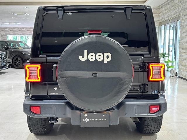 ジープ・ラングラーアンリミテッド サハラ　１年保証付／正規ディーラー車／Ａｐｐｌｅｃａｒｐｌａｙ／フルセグＴＶ／ＢＳＭ／ＥＴＣ２．０／ＡＣＣ／フロント＆サイド＆バックカメラ／前後ソナー／ＰＵＳＨスタート／ＬＥＤヘッドライト／純正１８インチＡＷ（16枚目）